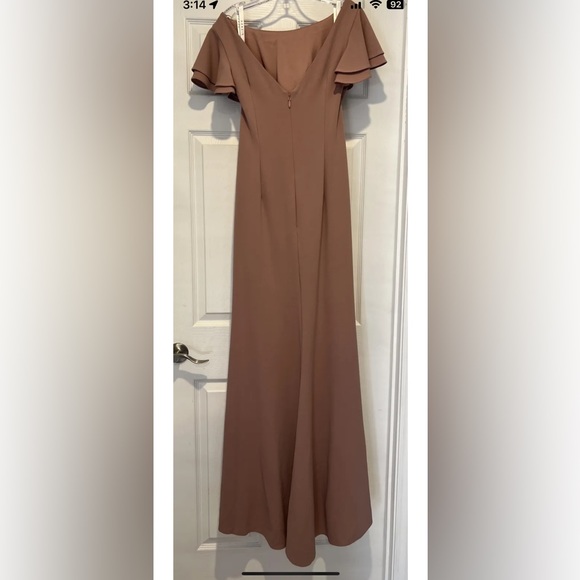 AZAZIE Peppermint Mother Of The Bride Mermaid Rouched Stretch Crepe Train 10 - Picture 7 of 11